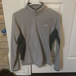 NWOT The North Face Sweater
